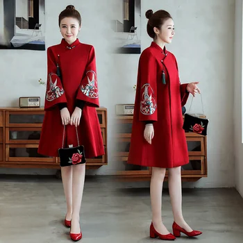 Siuvinėjimo Qipao Moterų Etninės Stilius Derliaus 2022 Kinų Suknelė Šiuolaikinės Pagerinti Moterų Cheongsam Tango Kostiumas Tirštėti Naujas Hanfu